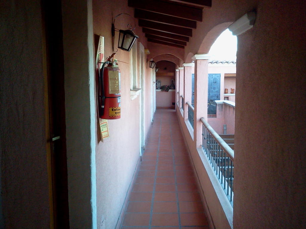 Hostal Terrazas Del San Bernardo Salta Kültér fotó