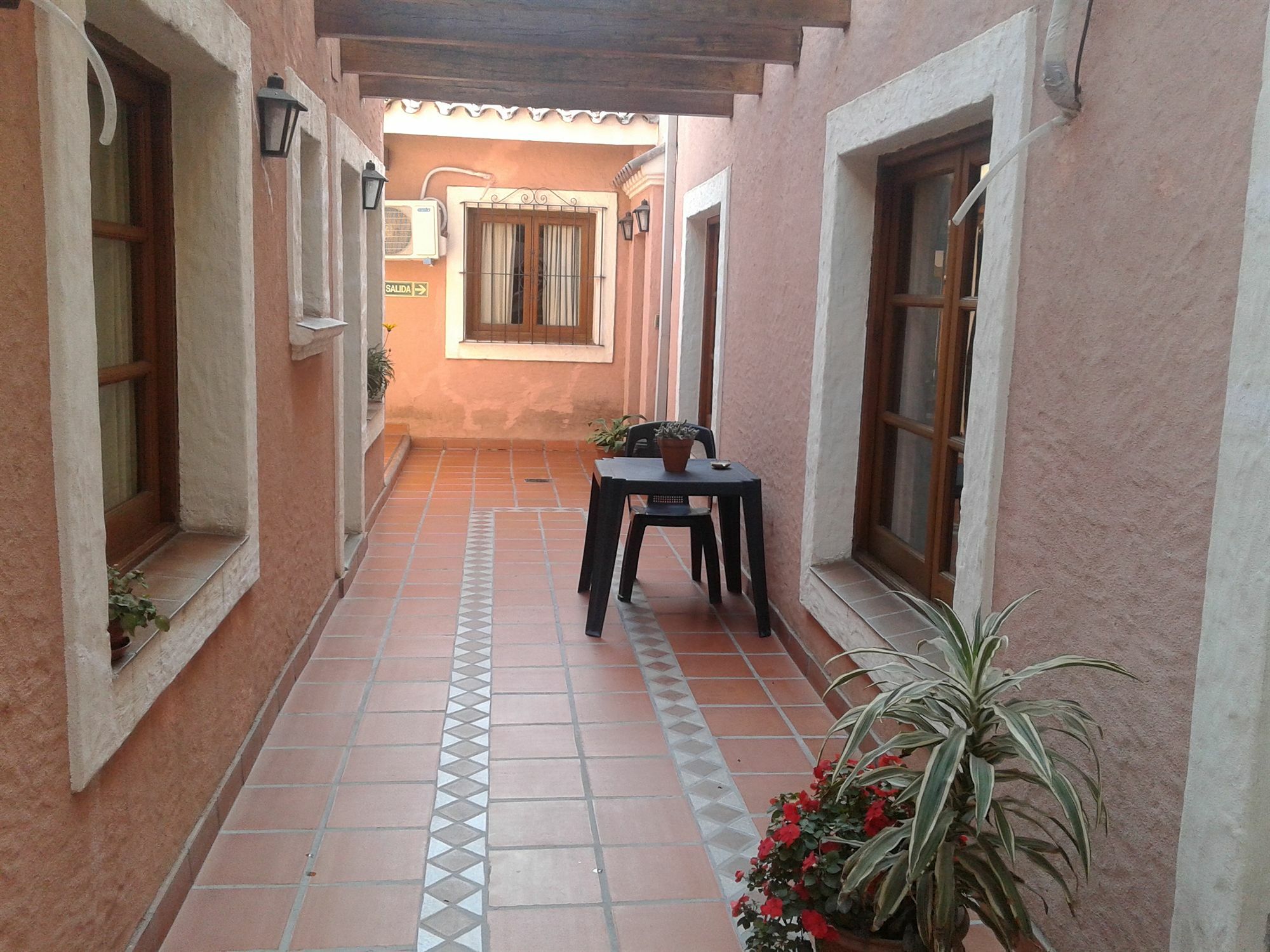 Hostal Terrazas Del San Bernardo Salta Kültér fotó